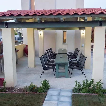 Thalassa Apartment