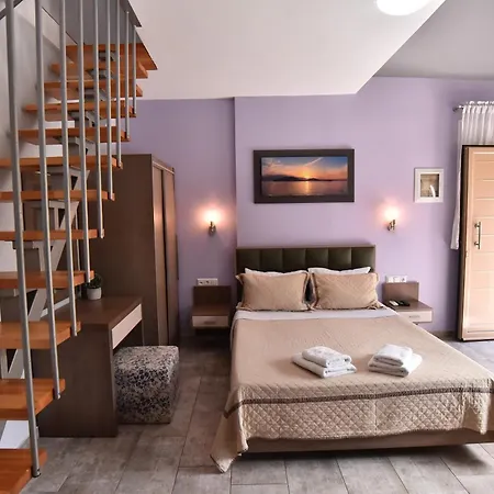 Thalassa Apartment