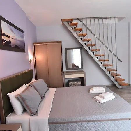 Thalassa Apartment