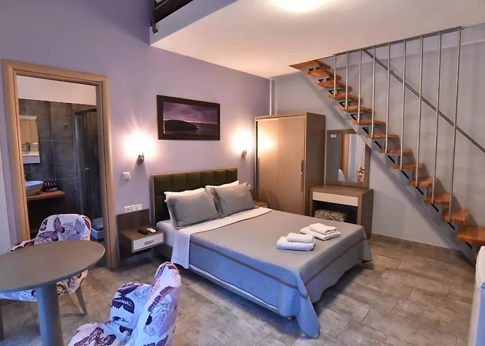 Thalassa Skala Potamia